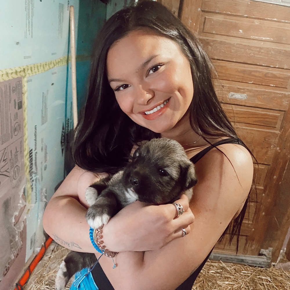 Meet your Posher, Kyla